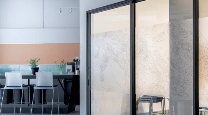 8 idei de usi glisante pentru casa ta