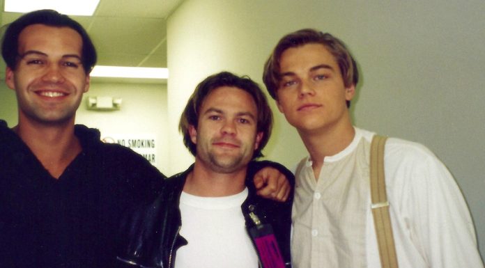 Brett Baker, dublura lui DiCaprio impartaseste povesti de la filmarile filmului „Titanic”