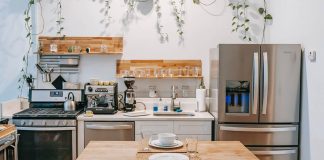 10 solutii pentru bucatariile mici