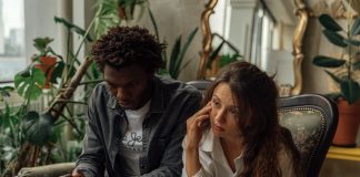 „Mi-a spus ca ma iubeste, apoi a plecat” – 15 sfaturi daca acesta esti tu