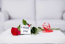 Semne ca partenerului tau ii este dor de tine