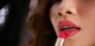 14 sfaturi de frumusete pentru buze roz sanatoase