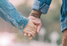 10 semne ca ai putea fi intr-o relatie fortata