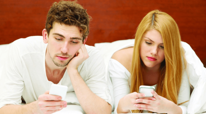 Micro-inselaciune: chiar si inselaciunea subtila pune in pericol relatia