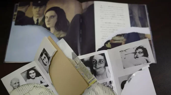 10 romane grafice esentiale interzise si contestate