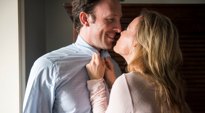 Cum să scapi de stres în 5 minute: Metoda pe care orice femeie de succes o folosește la sfârșitul zilei